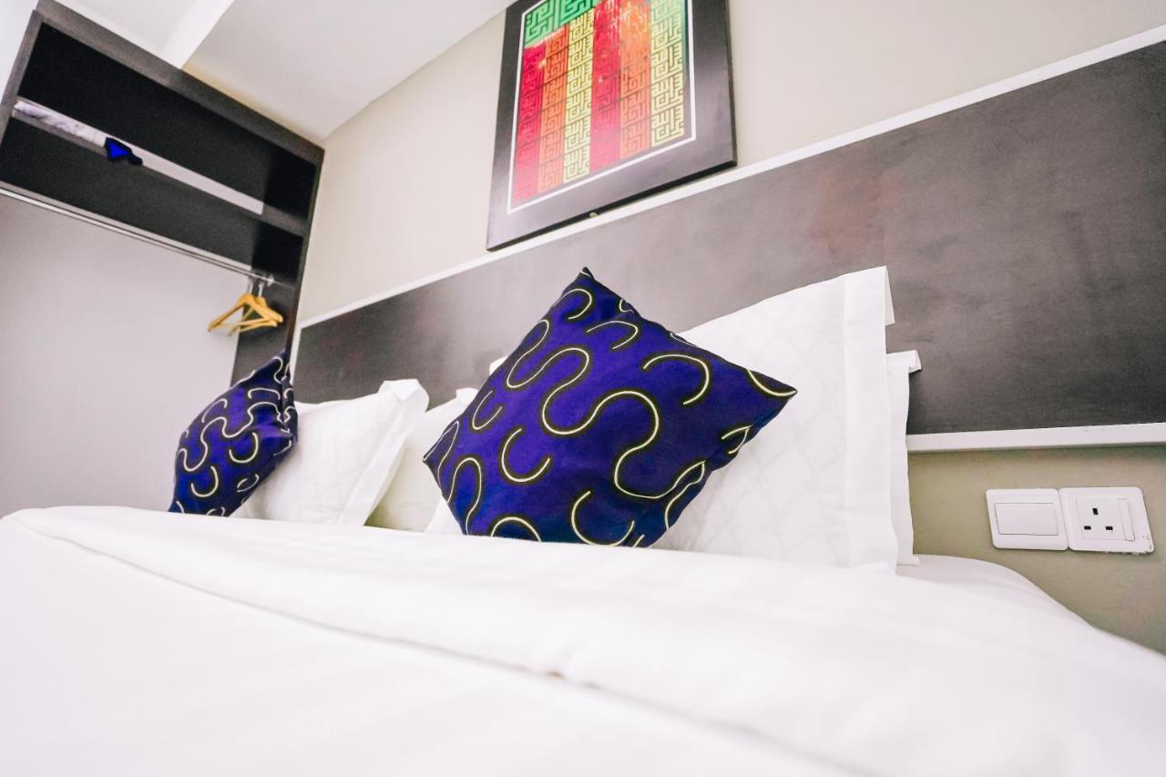 Greystone Midaris Hotel Kuala Lumpur Bagian luar foto