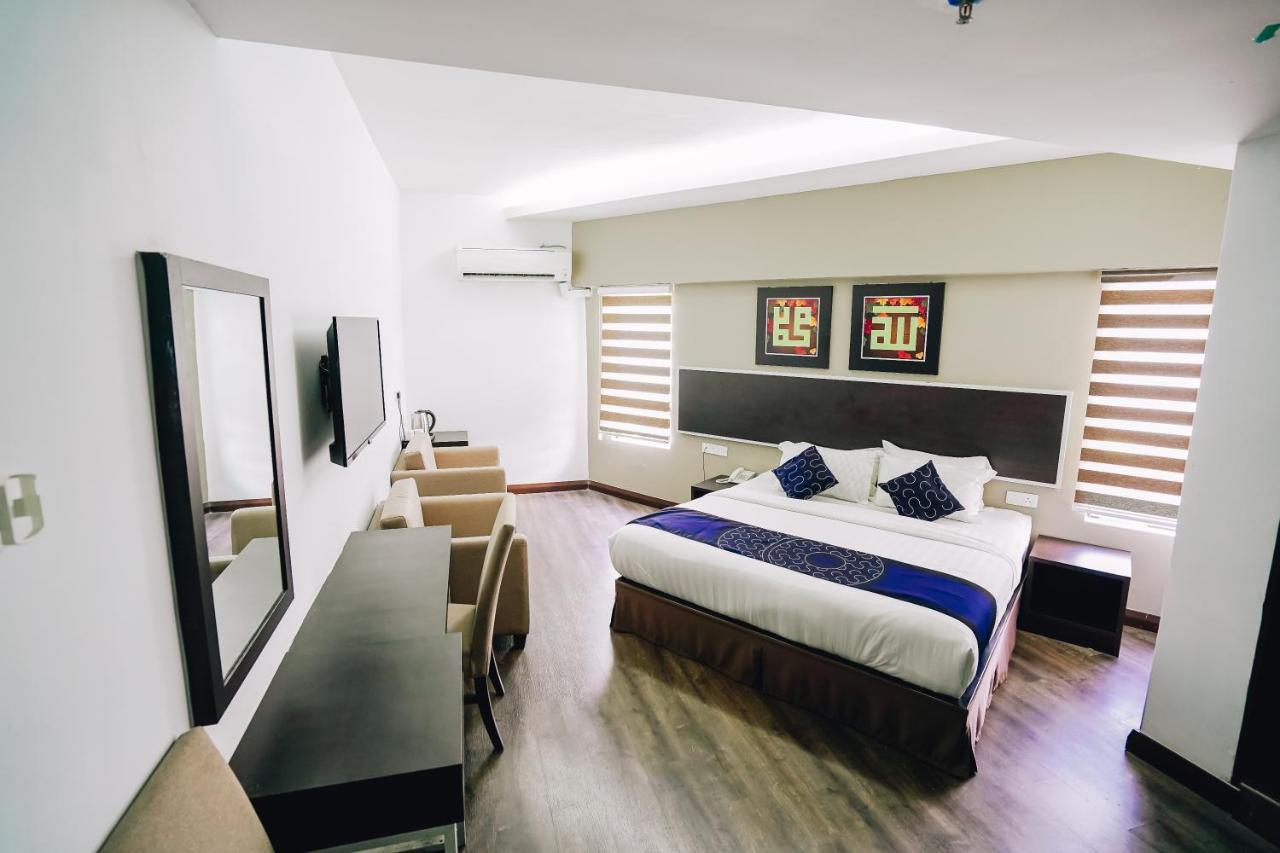 Greystone Midaris Hotel Kuala Lumpur Bagian luar foto