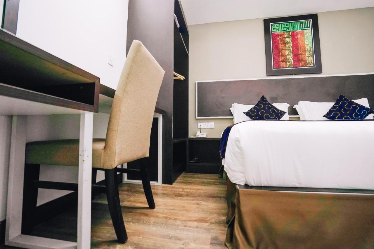 Greystone Midaris Hotel Kuala Lumpur Bagian luar foto